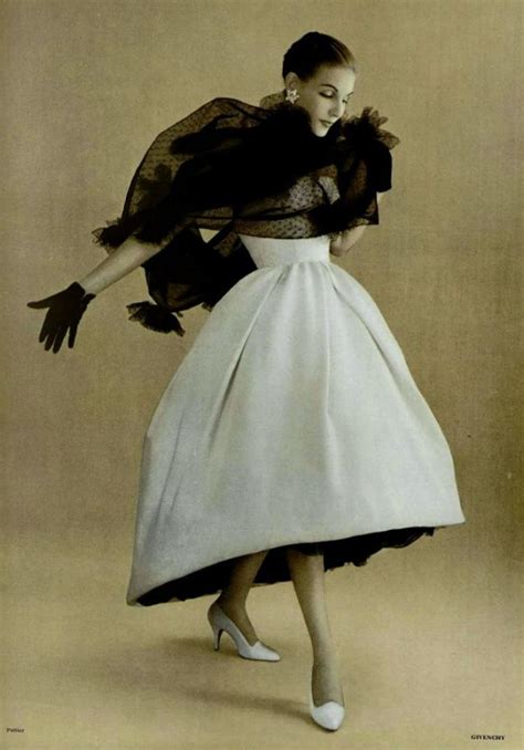 hubert de givenchy maison|hubert de Givenchy 1950s fashion.